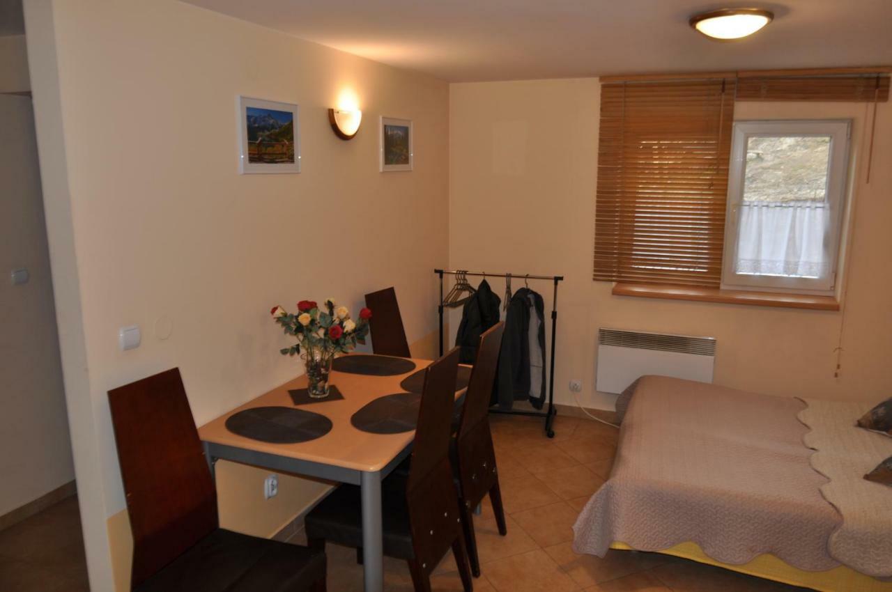 Apartamenty Sobiczkowa Wyspa กอสเชียลิสกอ ภายนอก รูปภาพ